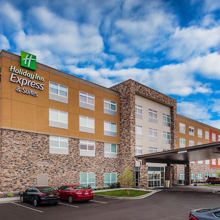 Holiday Inn Express & Suites - Rice Lake By Ihg Luaran gambar