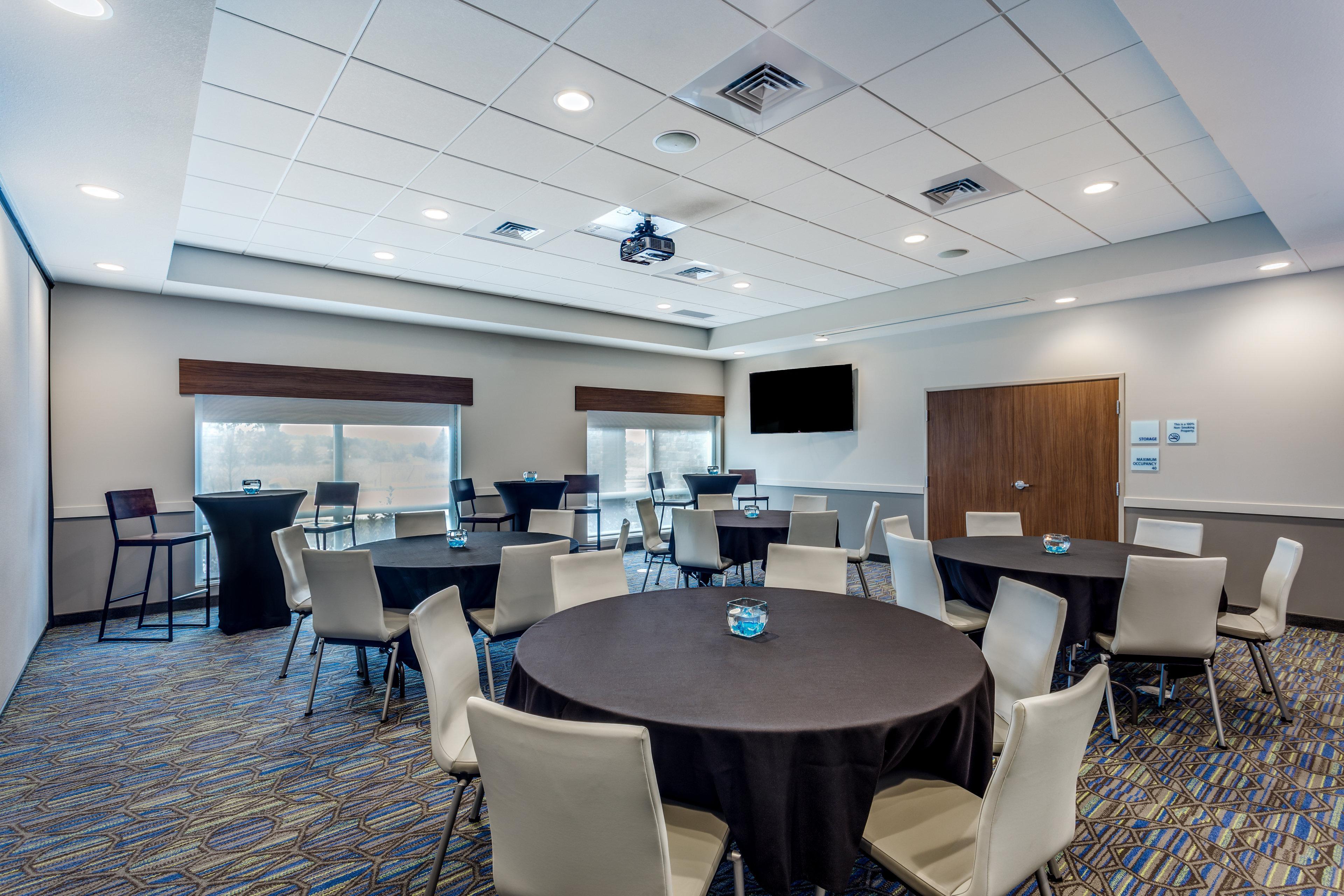 Holiday Inn Express & Suites - Rice Lake By Ihg Luaran gambar