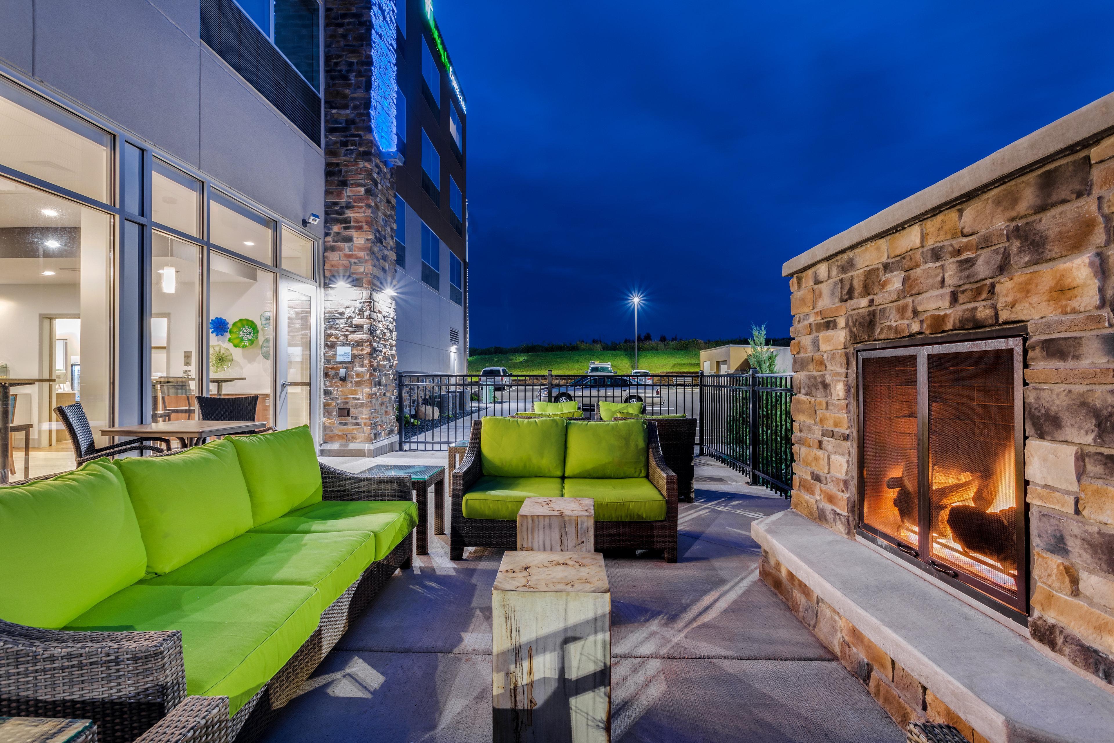 Holiday Inn Express & Suites - Rice Lake By Ihg Luaran gambar