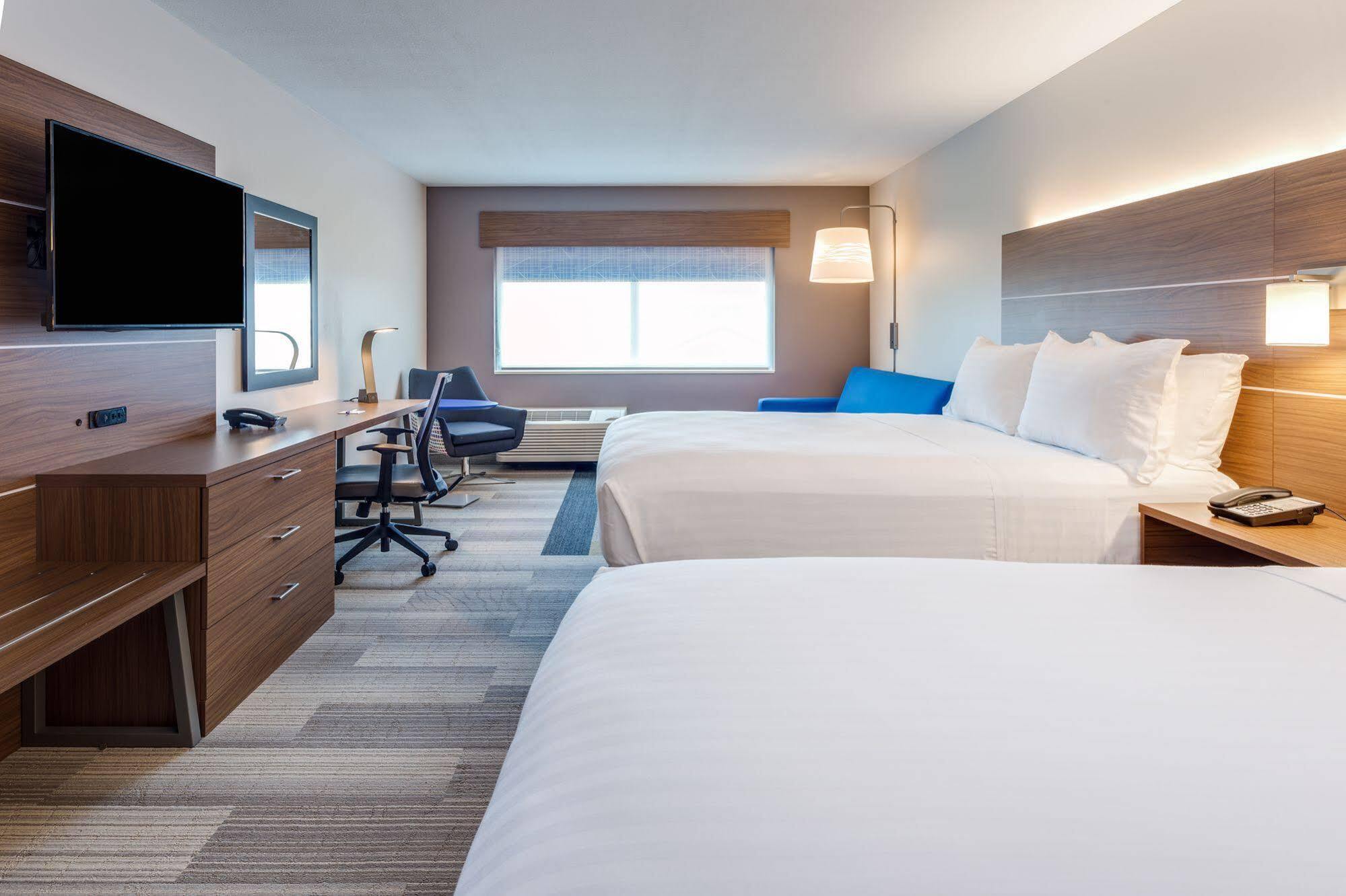 Holiday Inn Express & Suites - Rice Lake By Ihg Luaran gambar